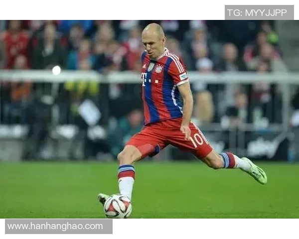 姓亚的足球明星们的辉煌成就与传奇故事揭秘